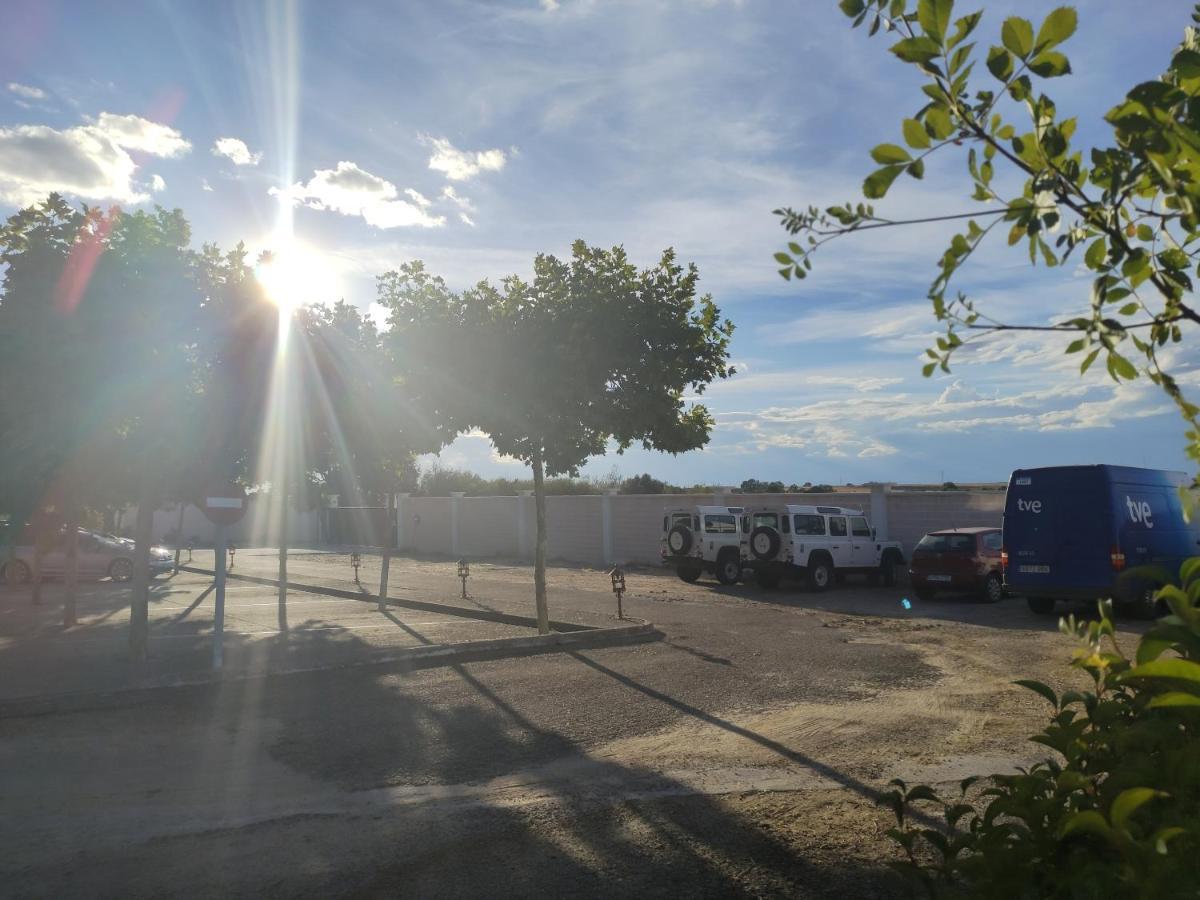 El Huesped Del Sevillano Ar Lagartera Εξωτερικό φωτογραφία
